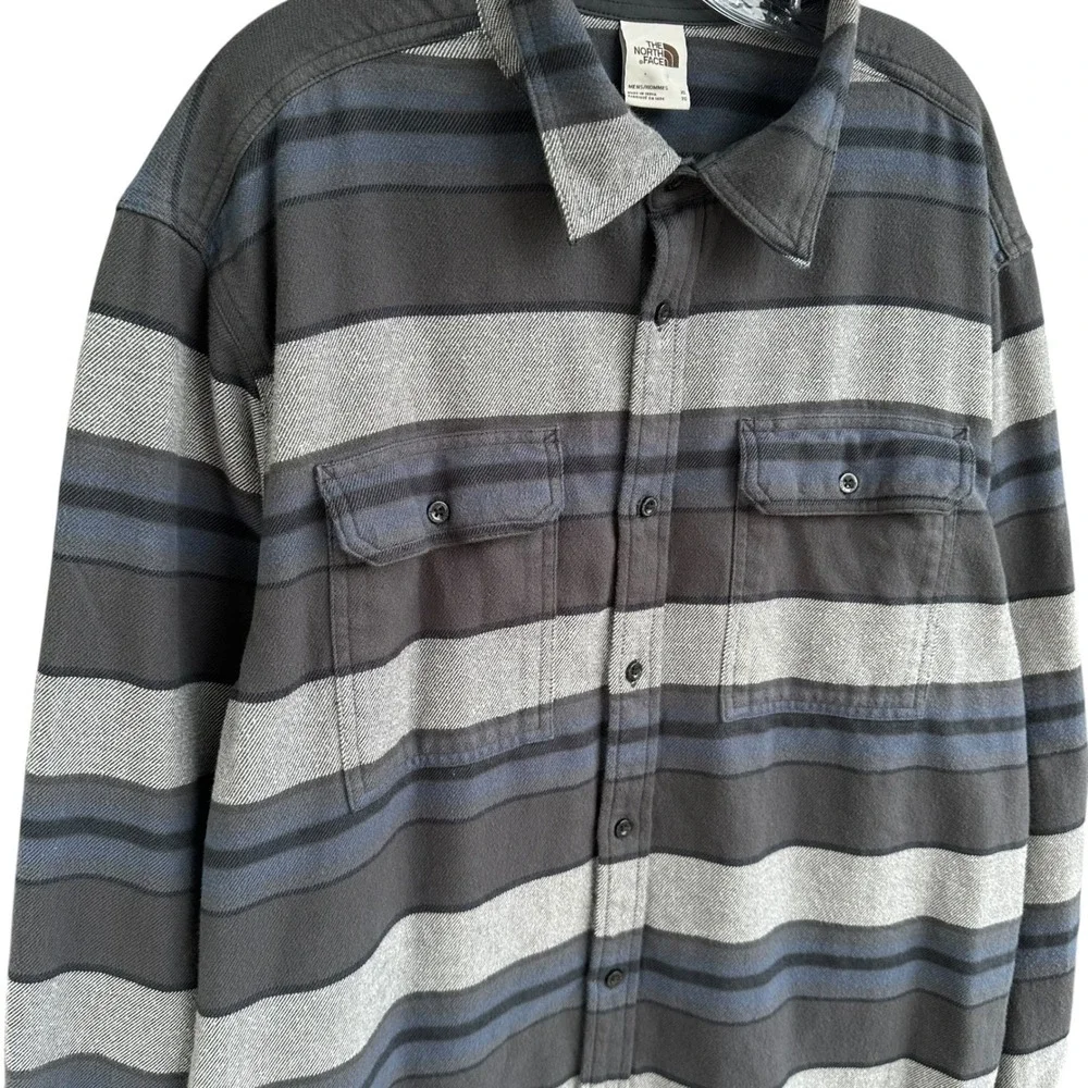 The North Face Mens XL Arroyo Heavyweight Flannel Shirt Striped Grey Blue - Picture 3 of 10